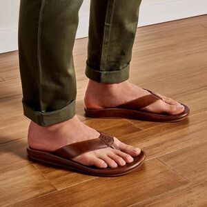 New Men's OLUKAI Ilikai Leather Flip Flop